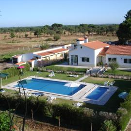 Quinta da Fonte de Grandola, hotel u gradu Grandola