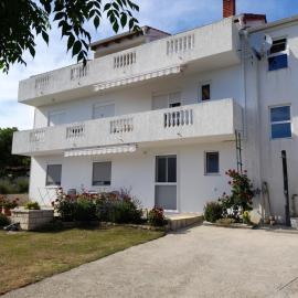 Apartmani By the see Božo Benić