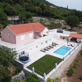 Villa Dragić