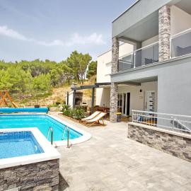 Villa Sara with Sea View and Private Heated Pool