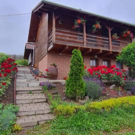 Casa Szabó Ház, hotel en Sovata