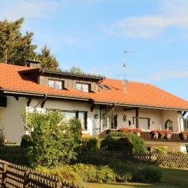 Ferienwohnung am Süd-Schwarzwald 1, hotel in Murg
