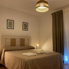 Apartamentos "EL BARCO", hotel in La Guardia
