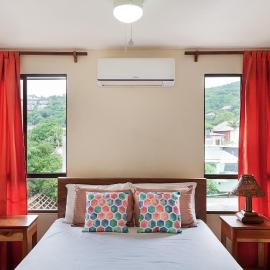 Hostel Tropical and CoWorking، فندق في سان خوان ديل سور
