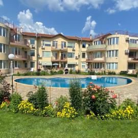 Apartments in complex Daisy