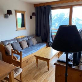 Skis aux pieds station 1800 Dame Blanche