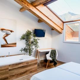 Hotel Camino de las Estrellas, ξενοδοχείο σε Serranillos