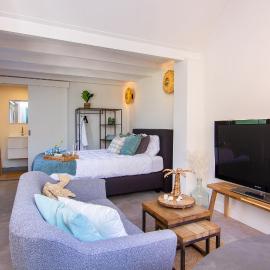 Coast Guesthouse