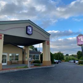 Knights Inn & Suites Dublin, hotel en Dublin
