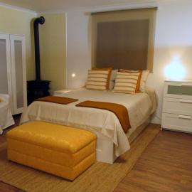 Go PT - Private challet with swimming pool and garden, hotel v mestu Parede