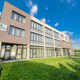 STARK HOTEL, hotel in Orhei
