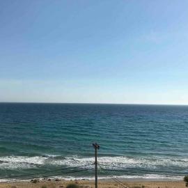 Cozy seafront loft - Kat's rentals, hotel v destinácii Artemida
