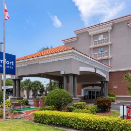 Comfort Inn & Suites Melbourne-Viera, hotel em Melbourne
