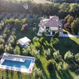 La Casa Nell'Oliveto Bed & Breakfast, hotel en Acquasparta