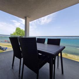 Apartmani Adria, hotel a Nin