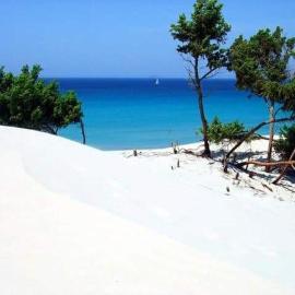 Villa Piscinas, хотел в Пишинас