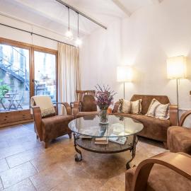 Cal Giral II, hotel v destinaci Cornudella