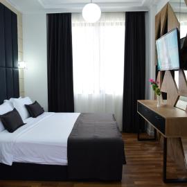 Hotel Comfort City Center: Tiran'da bir otel