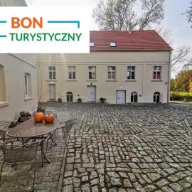 Brzeźnica में, होटल Pałac i Folwark Brzeźnica