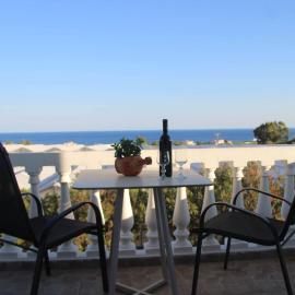 KOYNTOYRA ROOMS, hotelli kohteessa Kountoura Selino