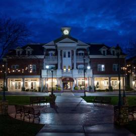 Gateway Hotel, Trademark Collection by Wyndham, hotel a Copper Cove Subdivision