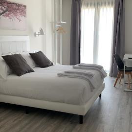 Hostal Comfort Suites, hotel a Carrión de los Condes