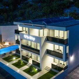 APARTMANI OLIMP، فندق في سفيتي يوراي