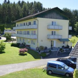 Ferienwohnungen Valerie, hotel em Sankt Primus am Turnersee