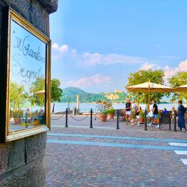 Il Giardino Segreto Arona, Charming Apartments, hotel sa Arona