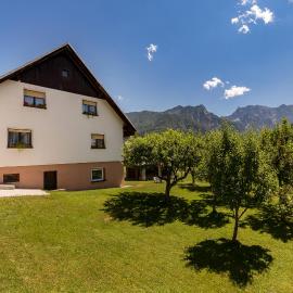 Apartmaji Trstenjak, hotelli kohteessa Rateče