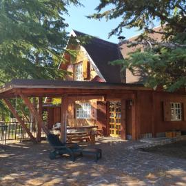 Chalet in legno, hotel in Campo di Giove