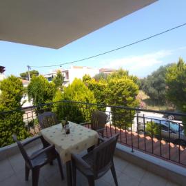 Apartments Gregory & George, hotel a Hanioti