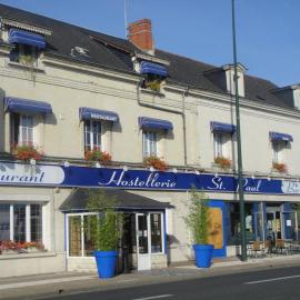 Logis Hôtel Saint Paul، فندق في Vivy