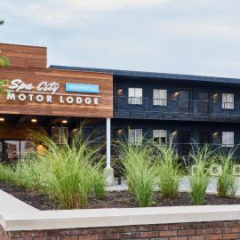 Bluebird Spa City Motor Lodge, hotel in Saratoga Springs
