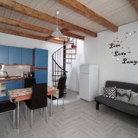 B&B la piccola maison, hotel em Ploaghe