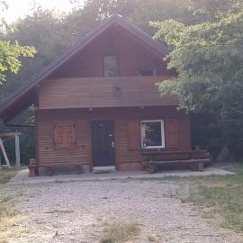 Podklanci-house in the forest, viešbutis mieste Knežak