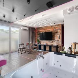 Relaxroom Fuksja，利阿達的飯店