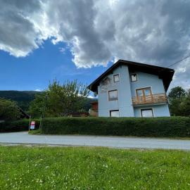 Haus Schwarzenbach, hotel u Weissbriachu