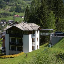 Haus im Turm