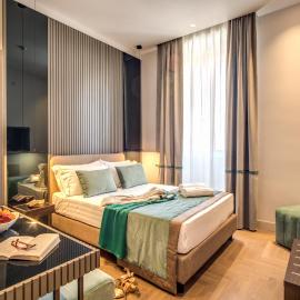 Hotel 77 Seventy-Seven - Maison D'Art Collection