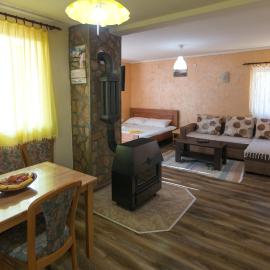 Zavicaj Zaovine2, hotel in Zaovine