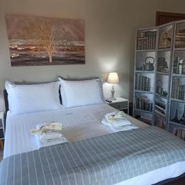 Athena's Luxury Place, hotel u gradu Agria