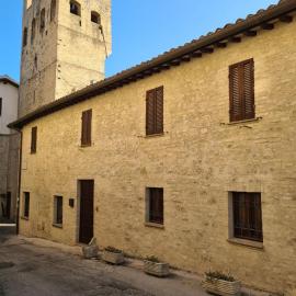 Casa vacanze Torre dell'orologio, hotel a Montefalco