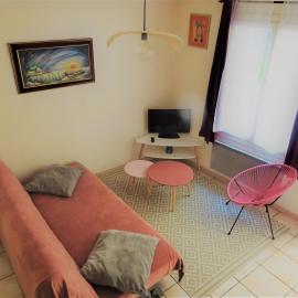 Maison De Village