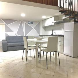 Seven blue casa vacanza, хотел в Гаета