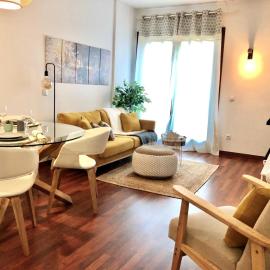 Cal Xera - Acollidora planta baixa amb jardí privat i llar de foc