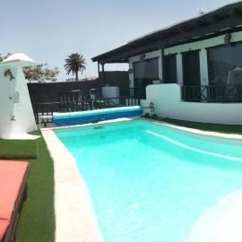 Aptos con piscina El Flamboyán 1, מלון בTeseguite
