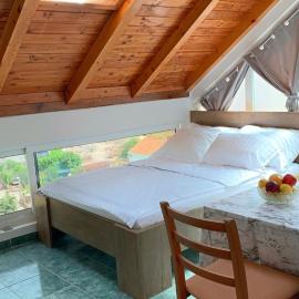 Laura Studio Apartman, хотел в Млини