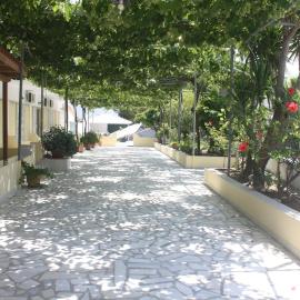 MARIA STUDIOS LAGANAS, hotel in Laganas