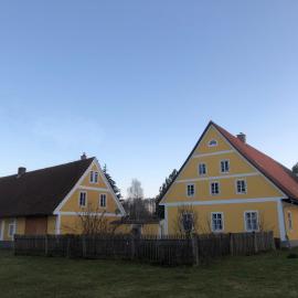 Statek Křinice – hotel w mieście Křinice